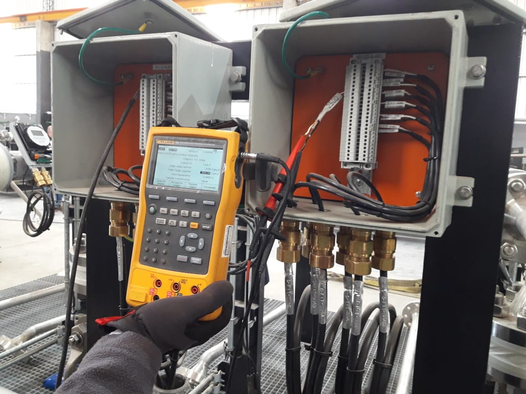 Contrato Marco YPF - 40 Satélites de Inyección - Control de calidad con equipo Fluke