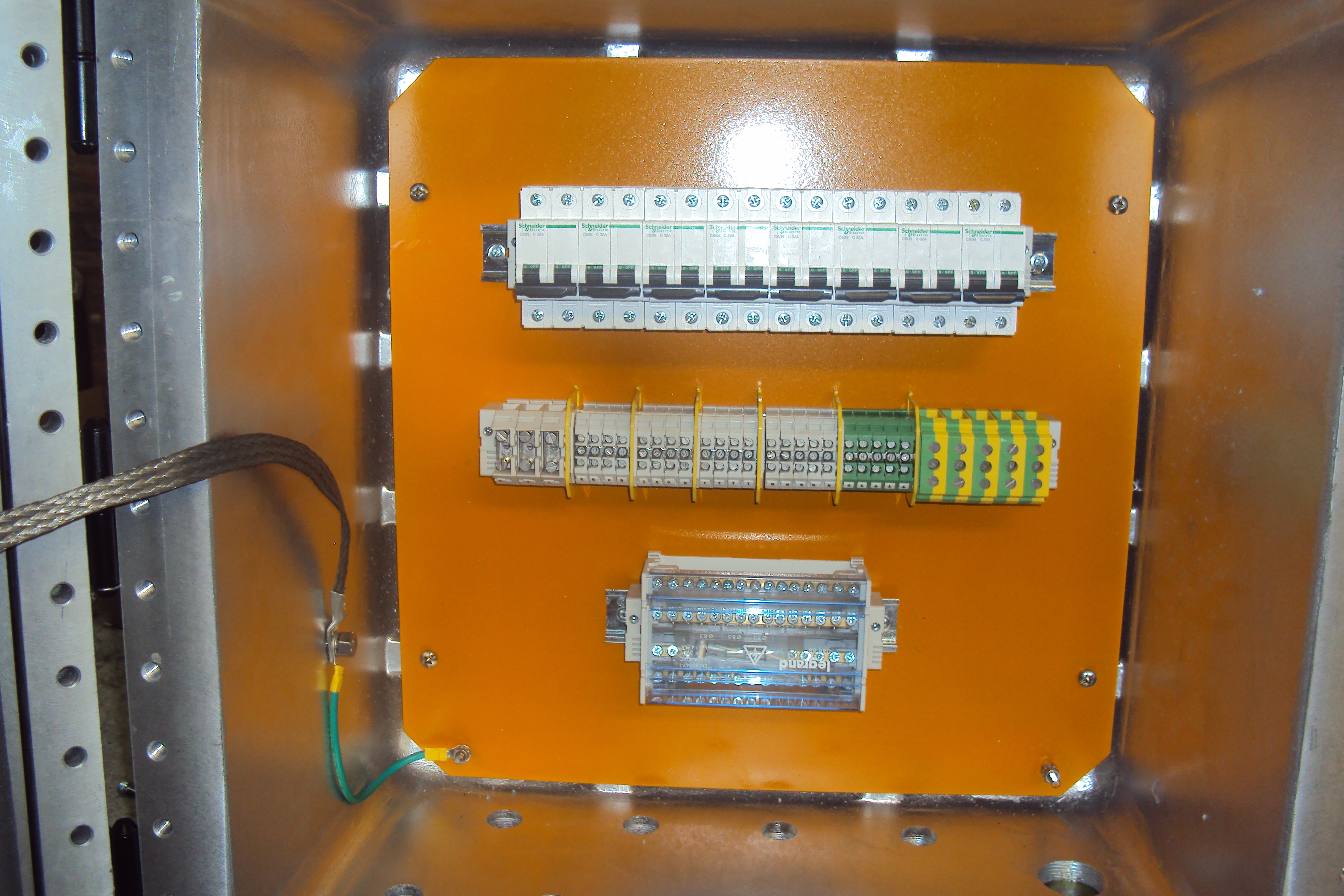 Gabinete eléctrico certificado INTI