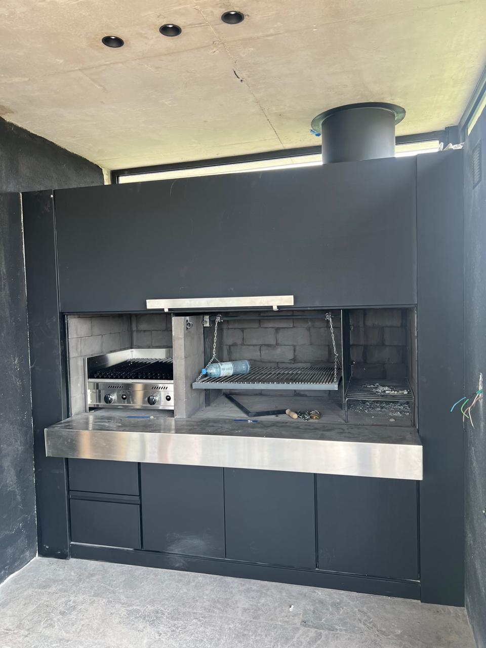 Arquitectura metálica y construcción de parrilla - foto 2