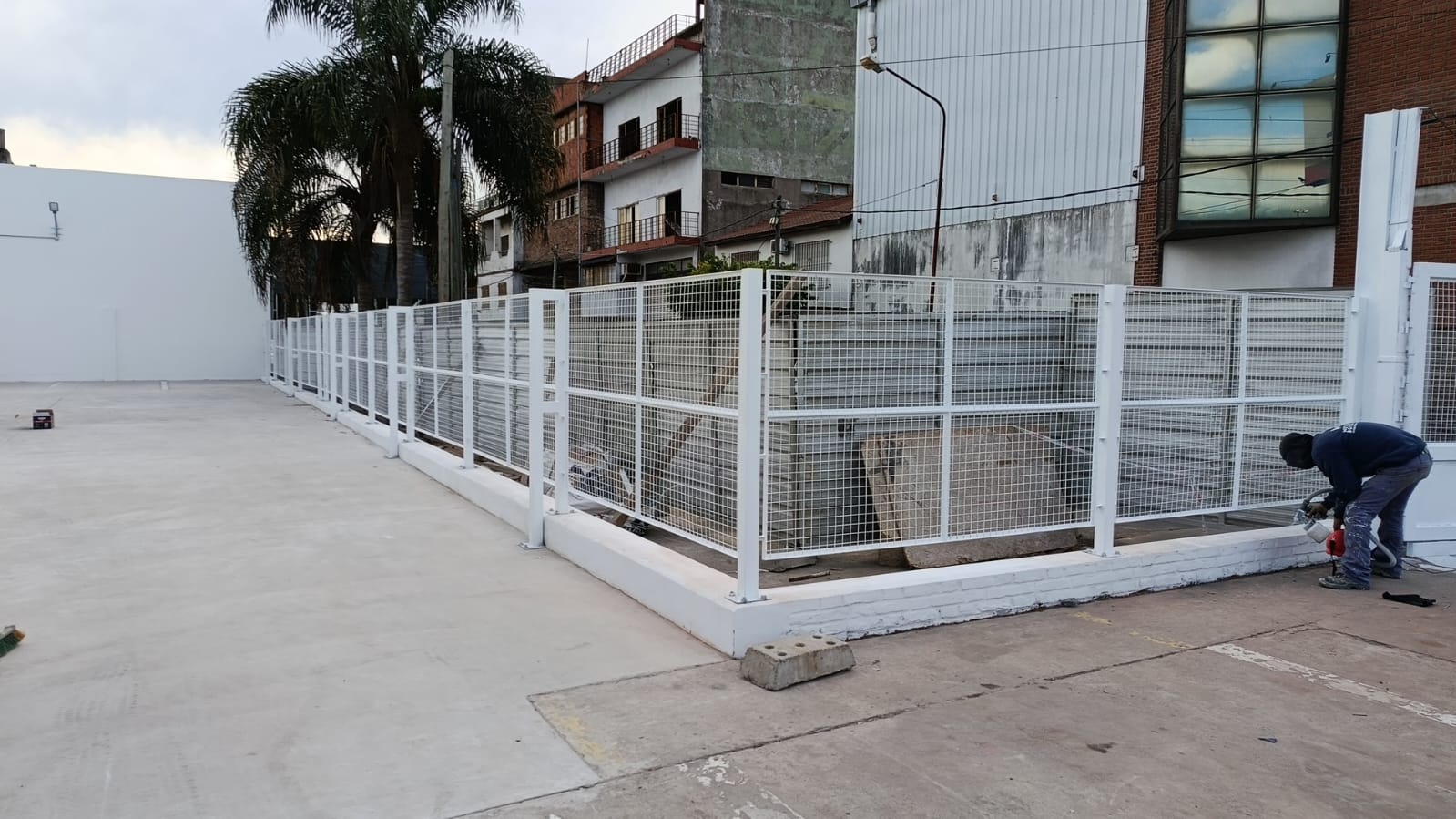 Cerramiento y protecciones Vital - foto 7