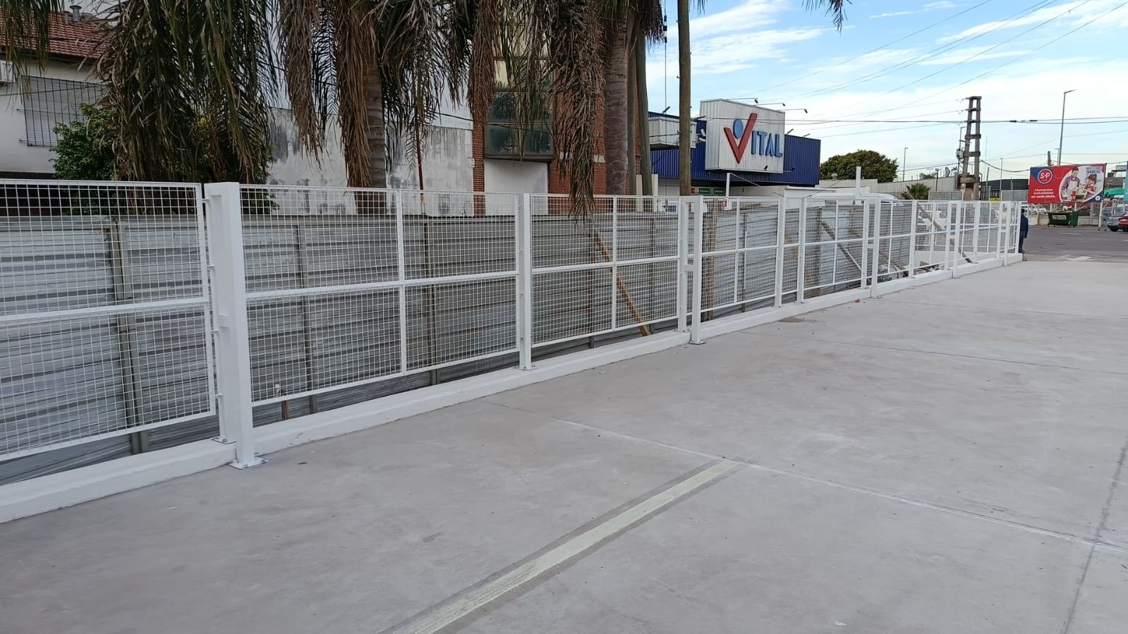 Cerramiento y protecciones Vital - foto 10