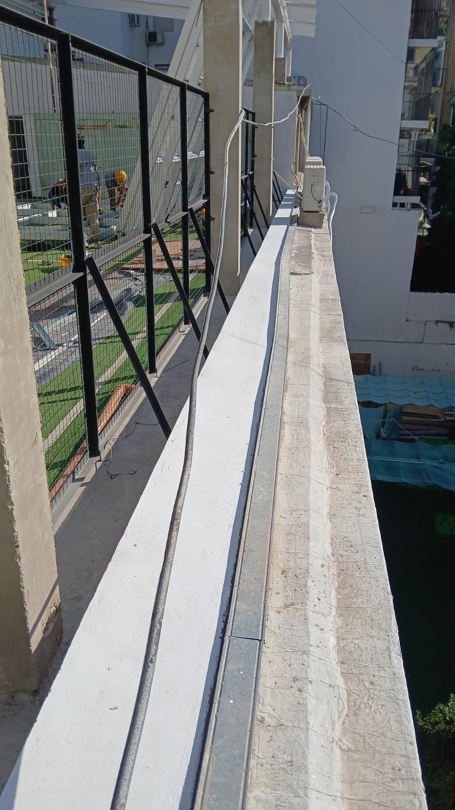 Cerramientos y maseteros Metálicos en fachada - foto 5