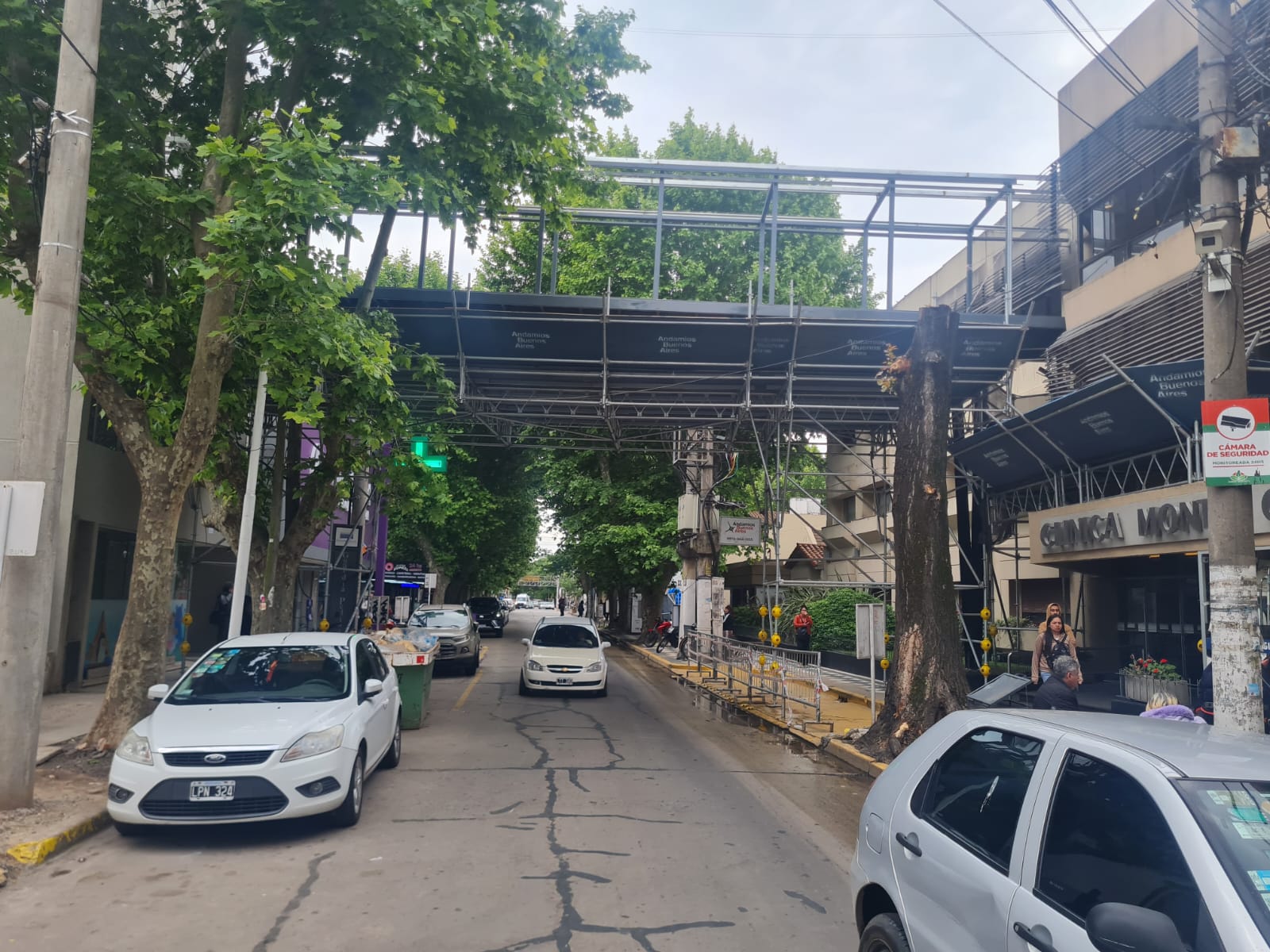 Construcción Puente Metálico Clinica Monte Grande - foto 8