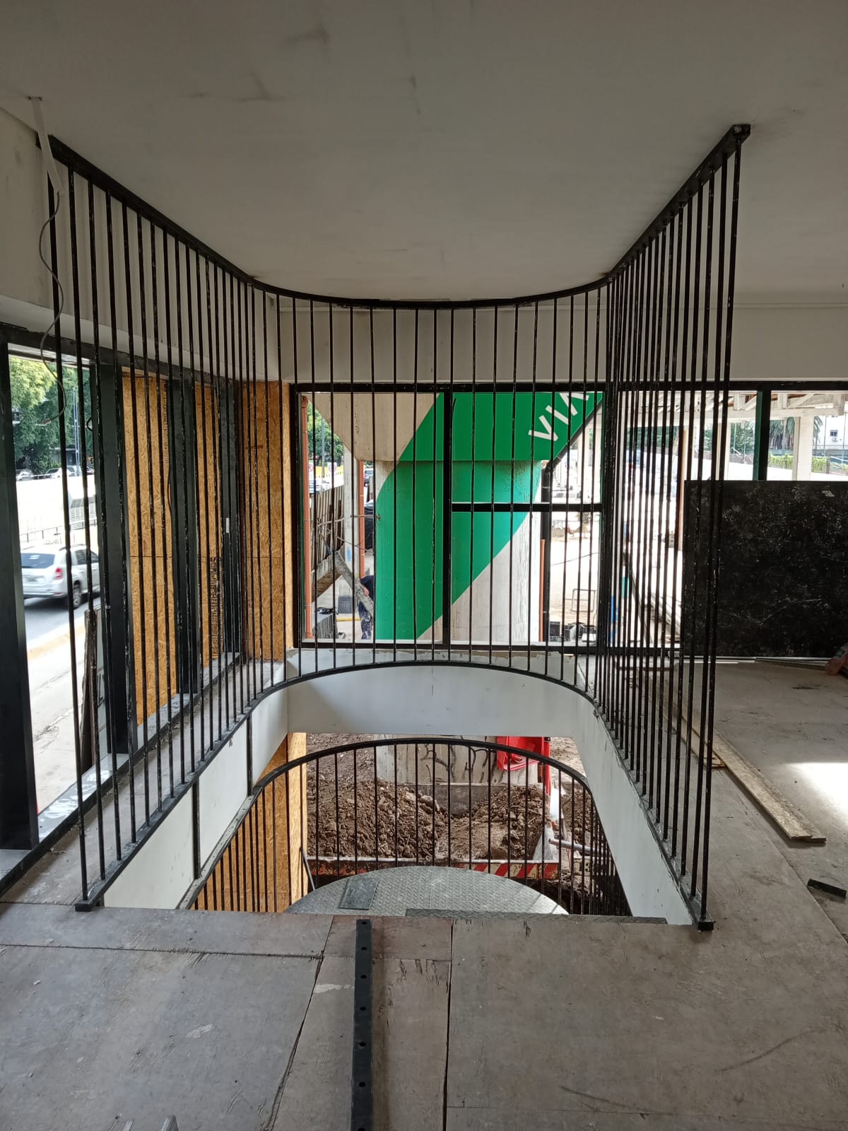 Escaleras metálicas según diseño - foto 4
