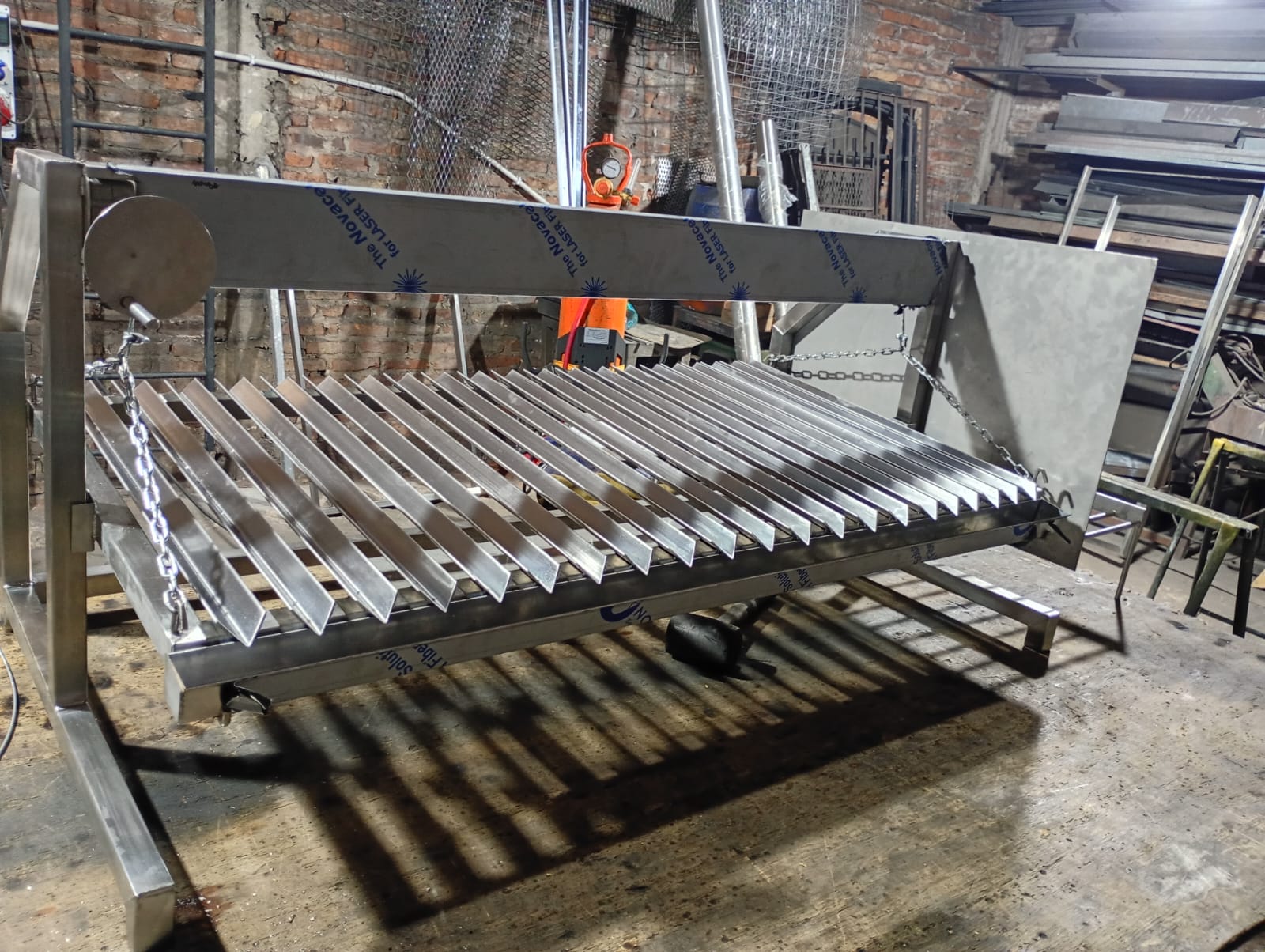 Parrilla con frente de acero inoxidable Premium - foto 2